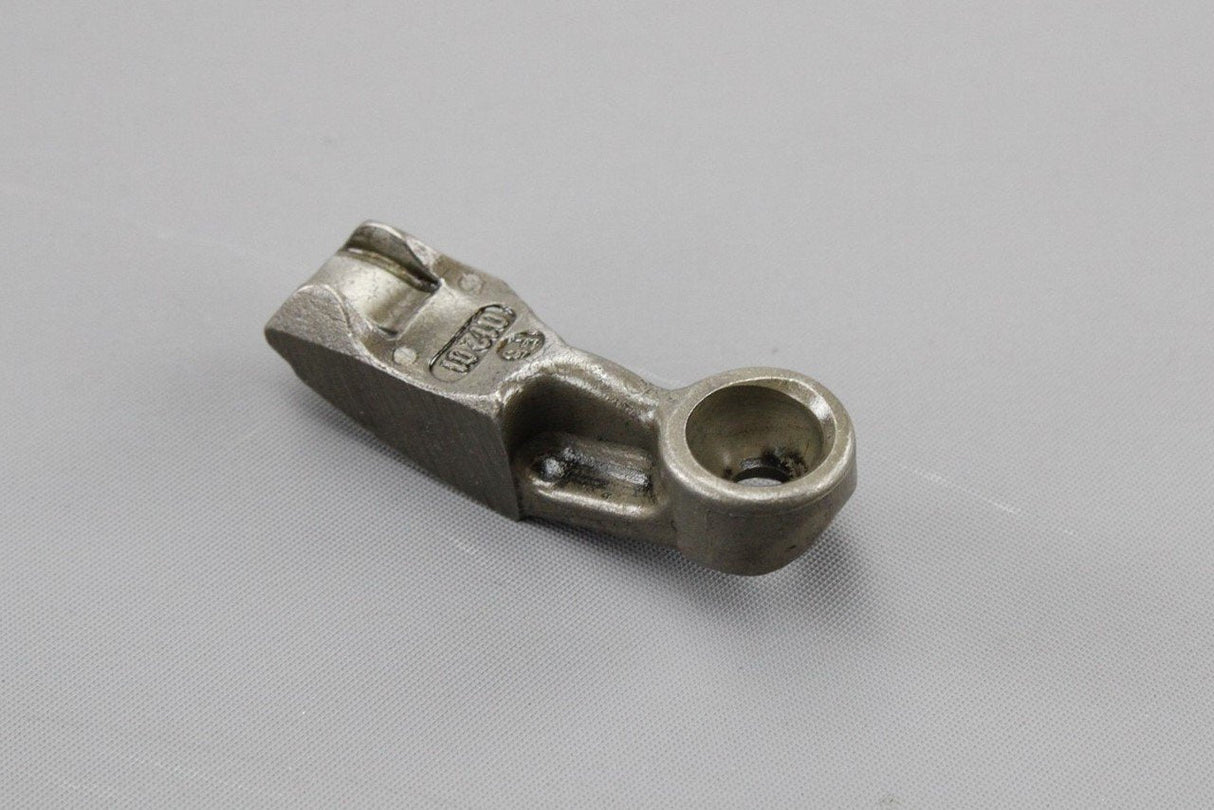 VW LT 1997-2006 Rocker arm for 2.8 litre (x1) 062109443B