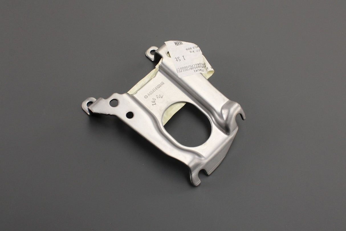 Mercedes-Benz intercooler mount bracket A6541410040