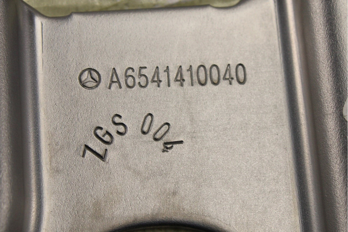 Mercedes-Benz intercooler mount bracket A6541410040