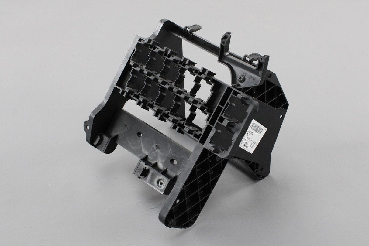 VW Transporter T5.1 10-15 Control unit retainer bracket (RHD) 7E2937535