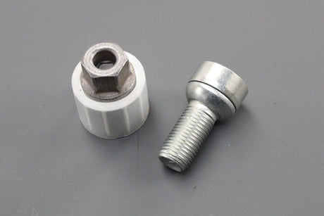 Audi A1 A3 A4 A5 A6 locking wheel nut with key code L 4F0698139C 810