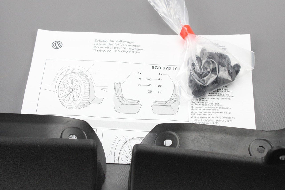 VW Golf MK7 2013-16 accessory rear mud flaps set 5G0075101