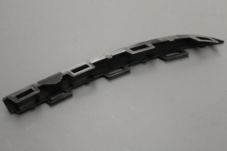 Audi e-tron 2019-on bumper trim piece (rear left) 4KE807837 9B9