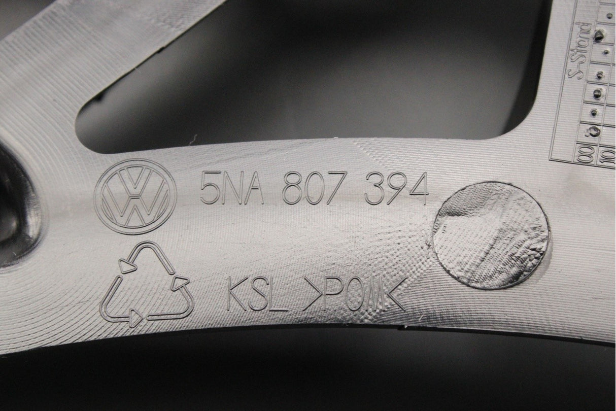 VW Tiguan 2016-2024 bumper bracket (rear right) 5NA807394