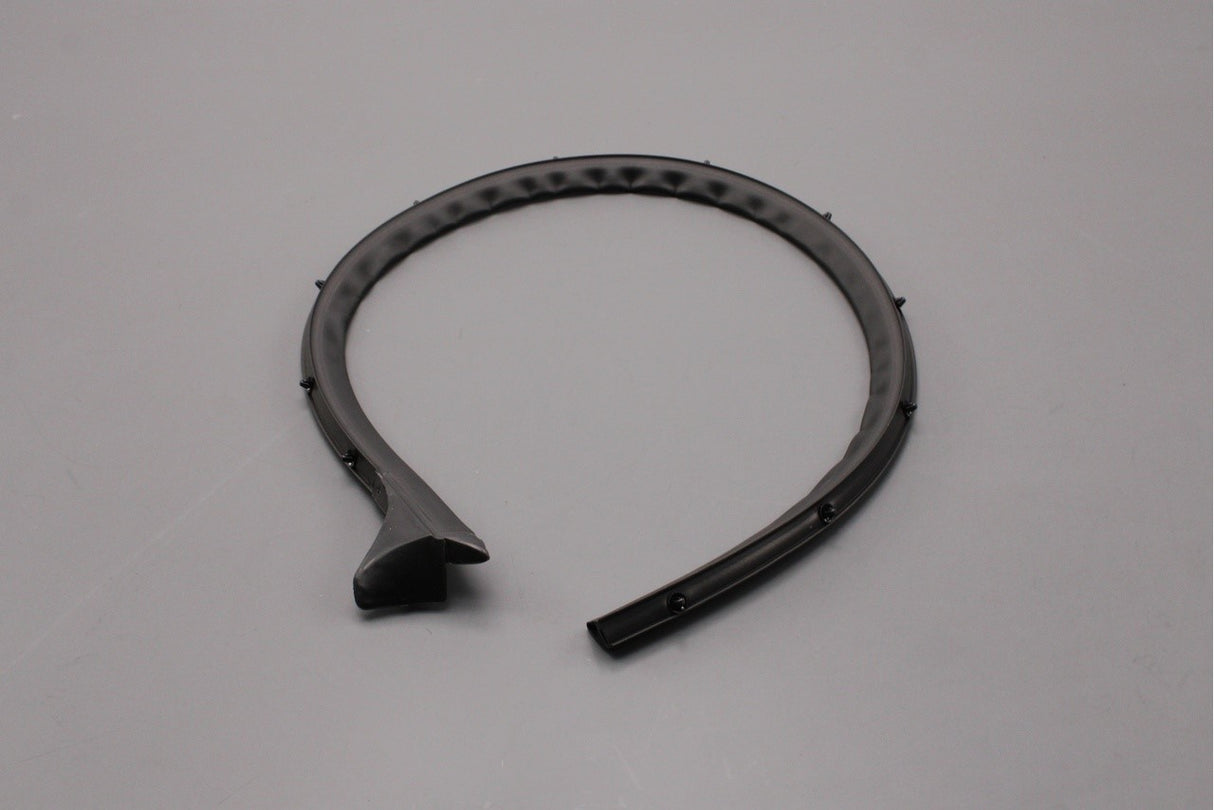 VW Golf MK7 MK7.5 2013-2020 door seal (front left) 5G4837651B