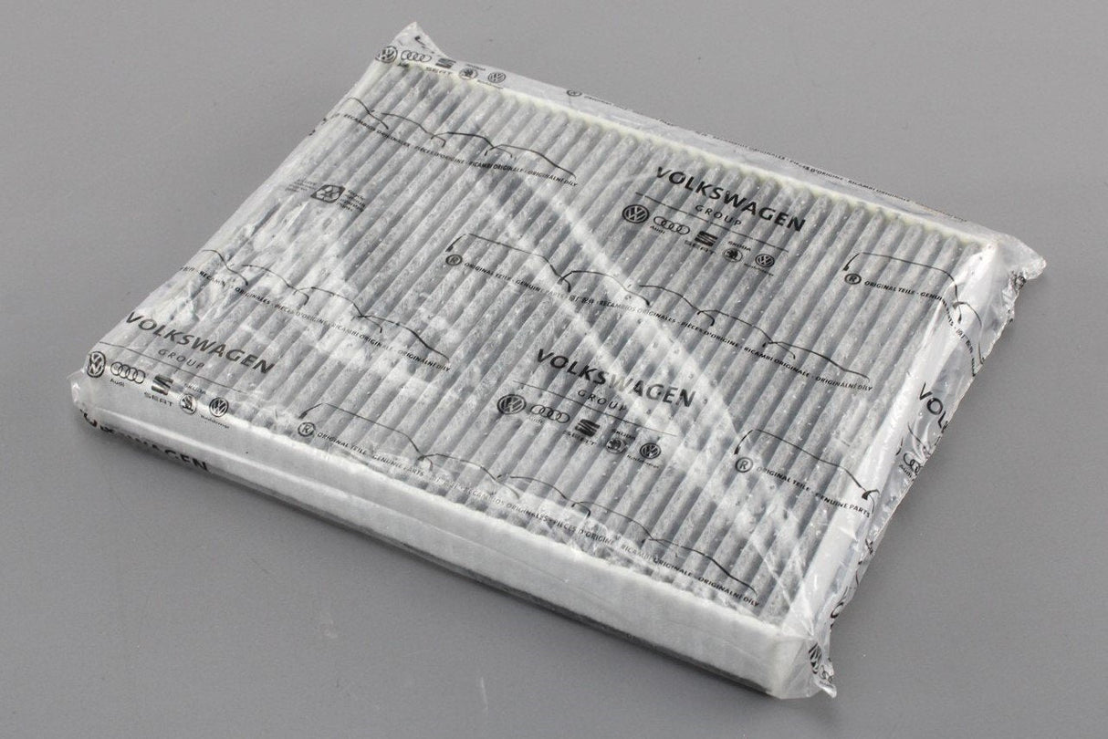 VW Transporter T5-T6.1 Touareg Amarok Audi Q7 pollen filter 7H0819631A
