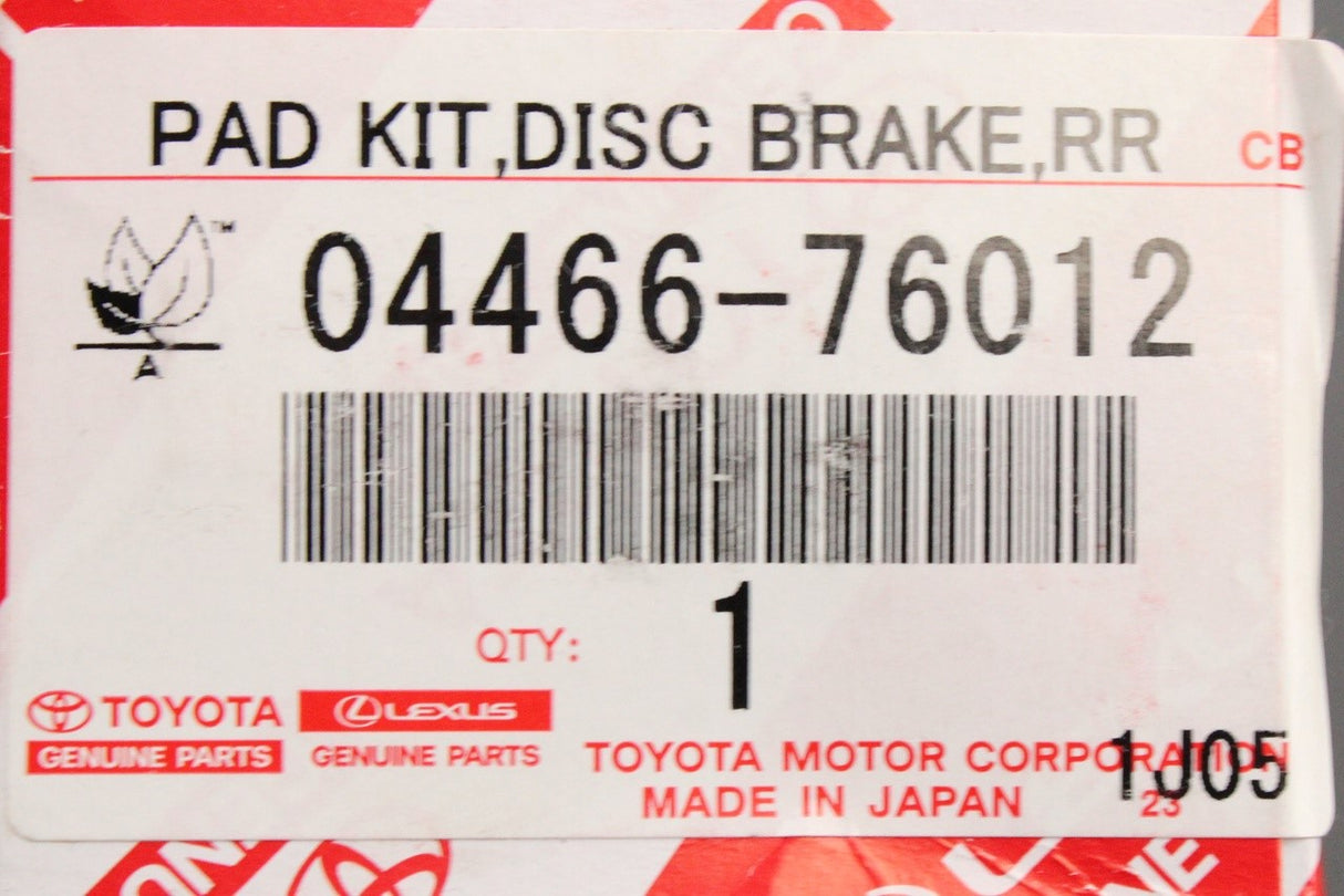 Toyota Auris Corolla Lexus CT200H brake pads (rear) 04466-76012