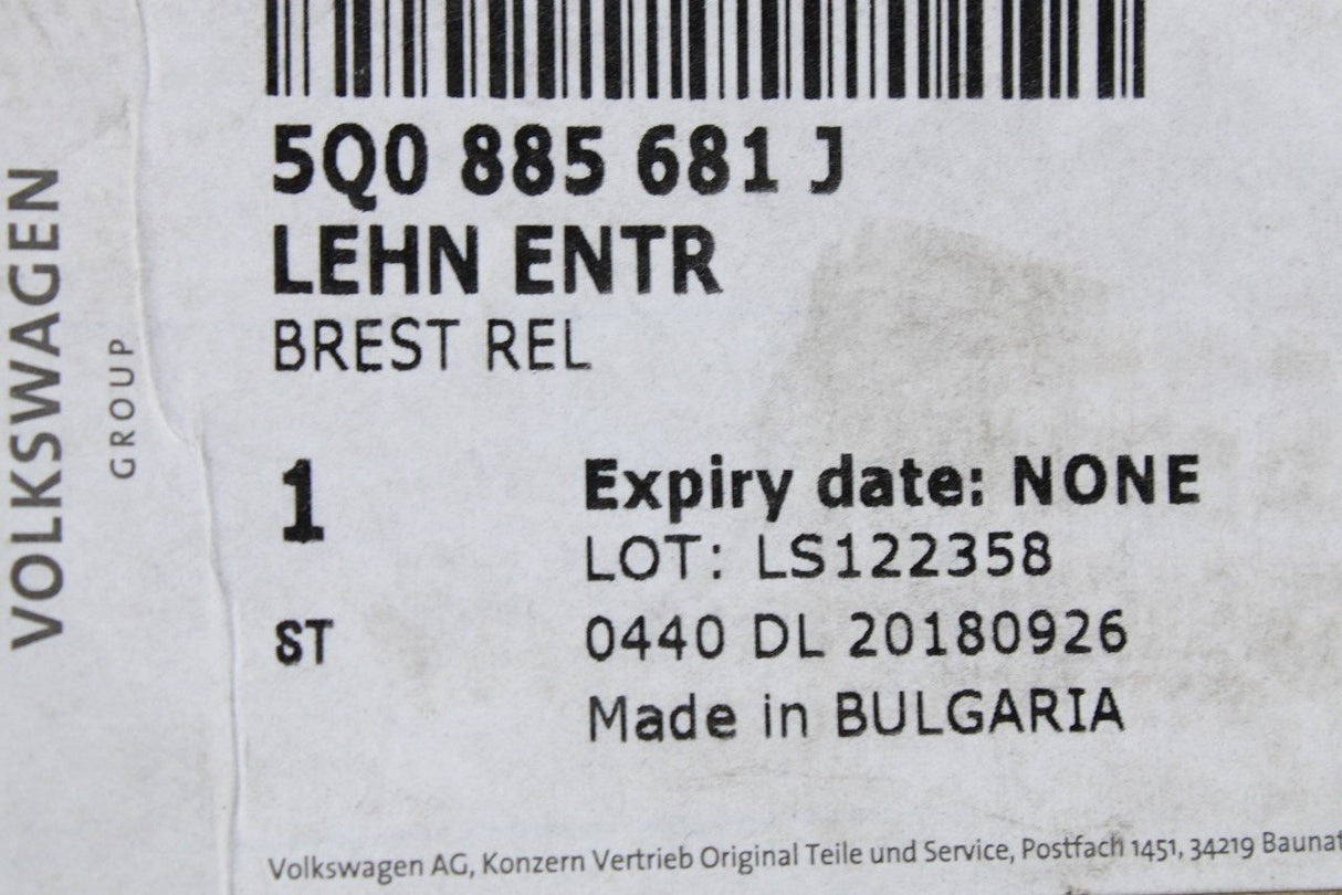 VW Audi Skoda SEAT seat back-rest release mechanism (left) 5Q0885681J