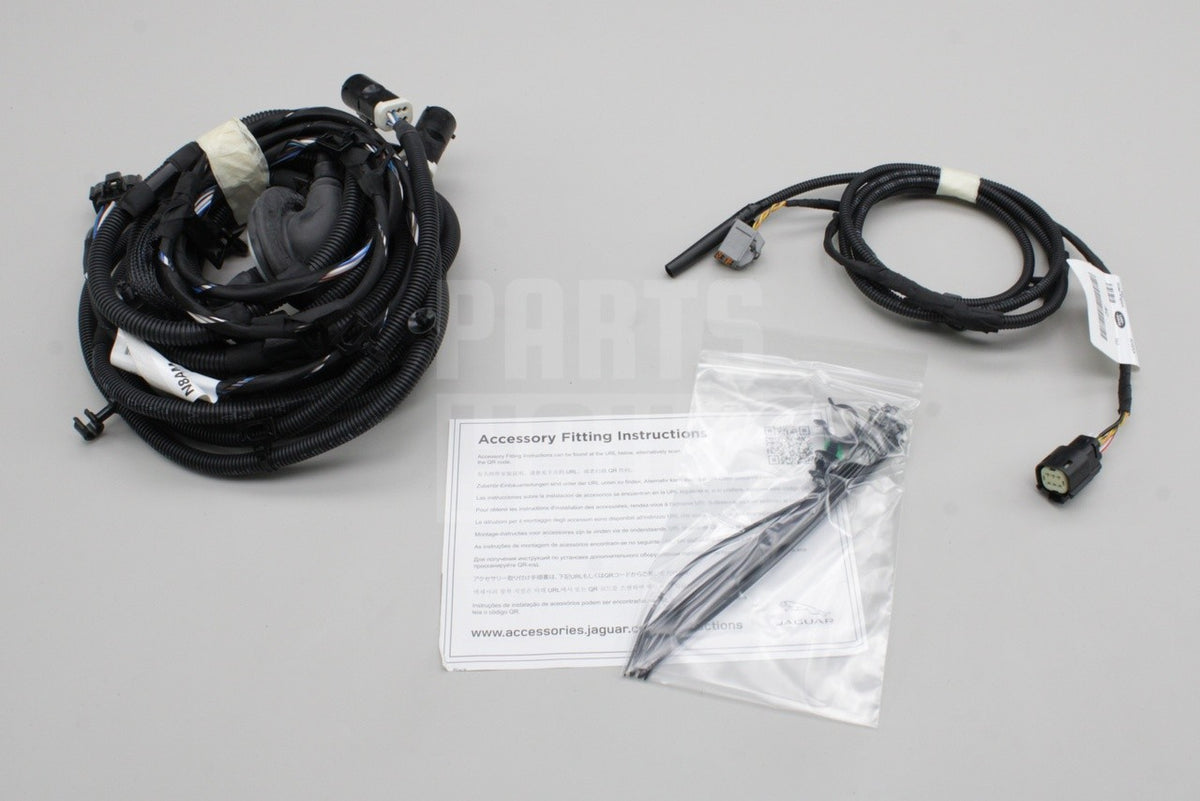 Jaguar F-Pace 2016-on deployable side steps wiring harness T4A46652