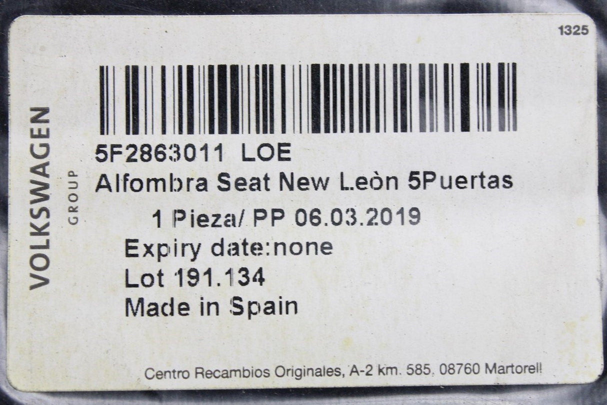 SEAT Leon 2013-20 carpet floor mats set front & rear (5DR) 5F2863011 LOE