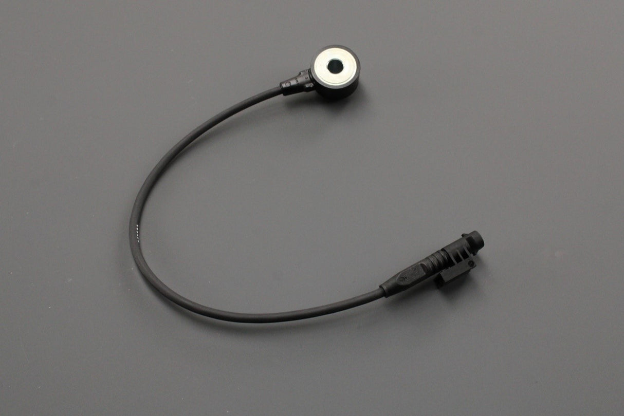 Mercedes-Benz A-Class W176 C-Class W204 knock sensor A0071530428