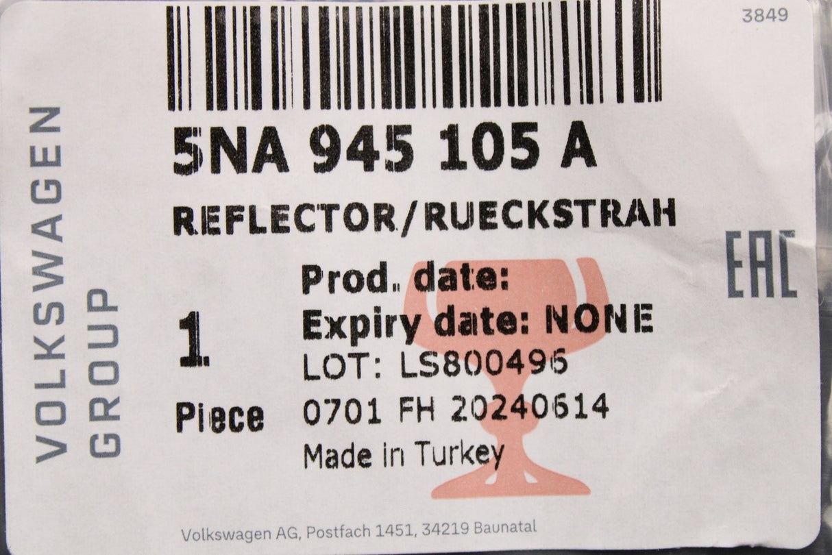 VW Tiguan 2016-2024 rear bumper reflector (inner left) 5NA945105A