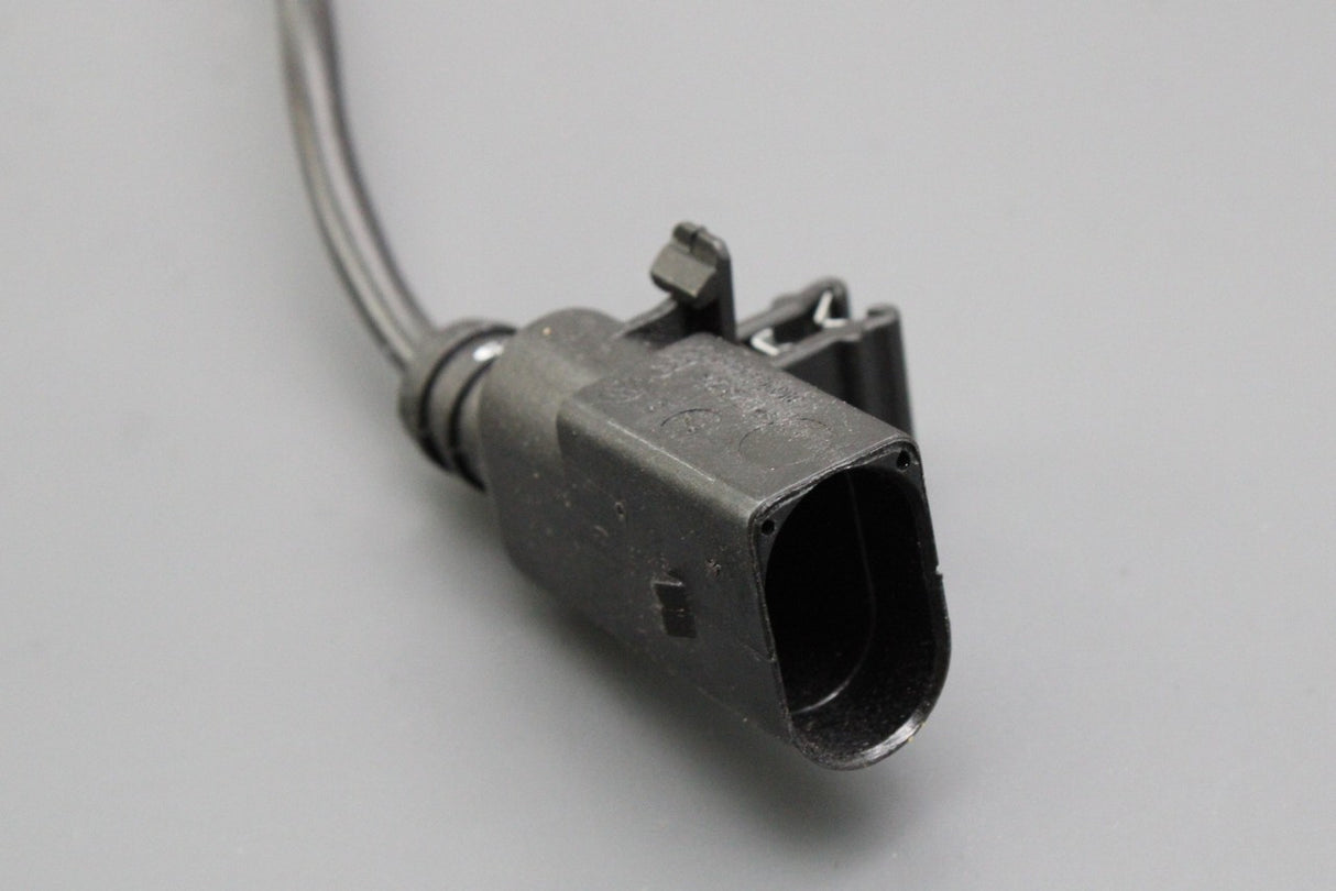 Audi A4 S4 RS4 A5 Q5 R8 07-16 bonnet lock with microswitch 8K0823509G