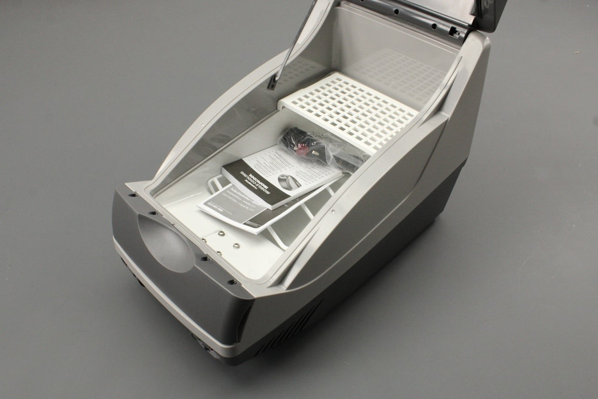 Skoda accessory 12V thermoelectric cooling/heating box 5L0065400