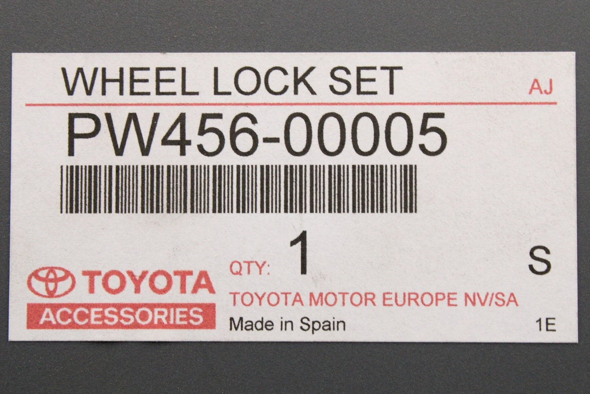 Toyota Lexus locking wheel bolt kit PW456-00005