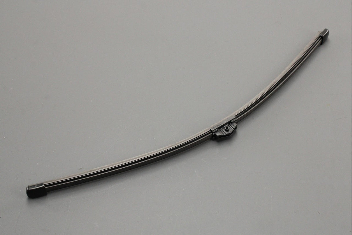 Audi Q5 2017-on windscreen wiper blade (rear) 80A955425