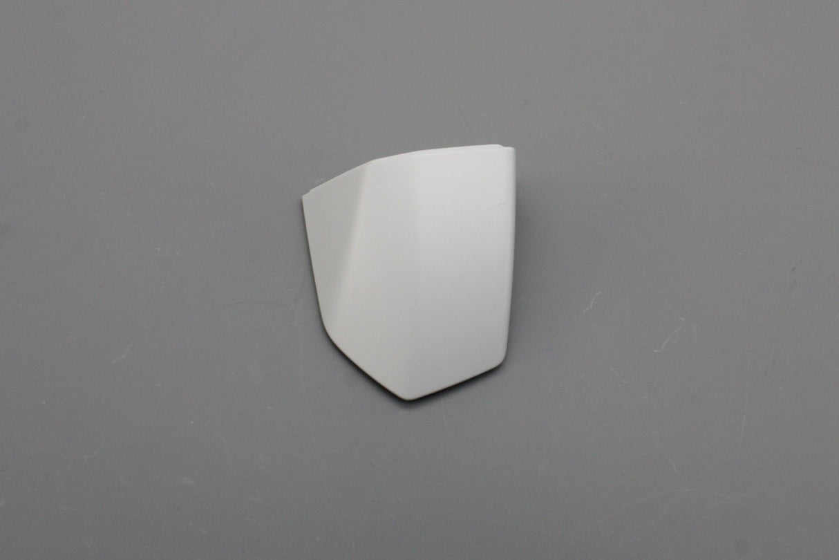 Audi A6 S6 Q8 RS6 RSQ8 19-on door lock cover cap (right) 4M8837880 GRU