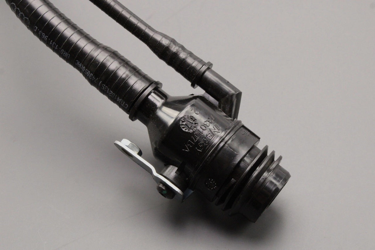 Audi Q5 8R 2009-2016 adblue tank filler pipe 8R0131963D