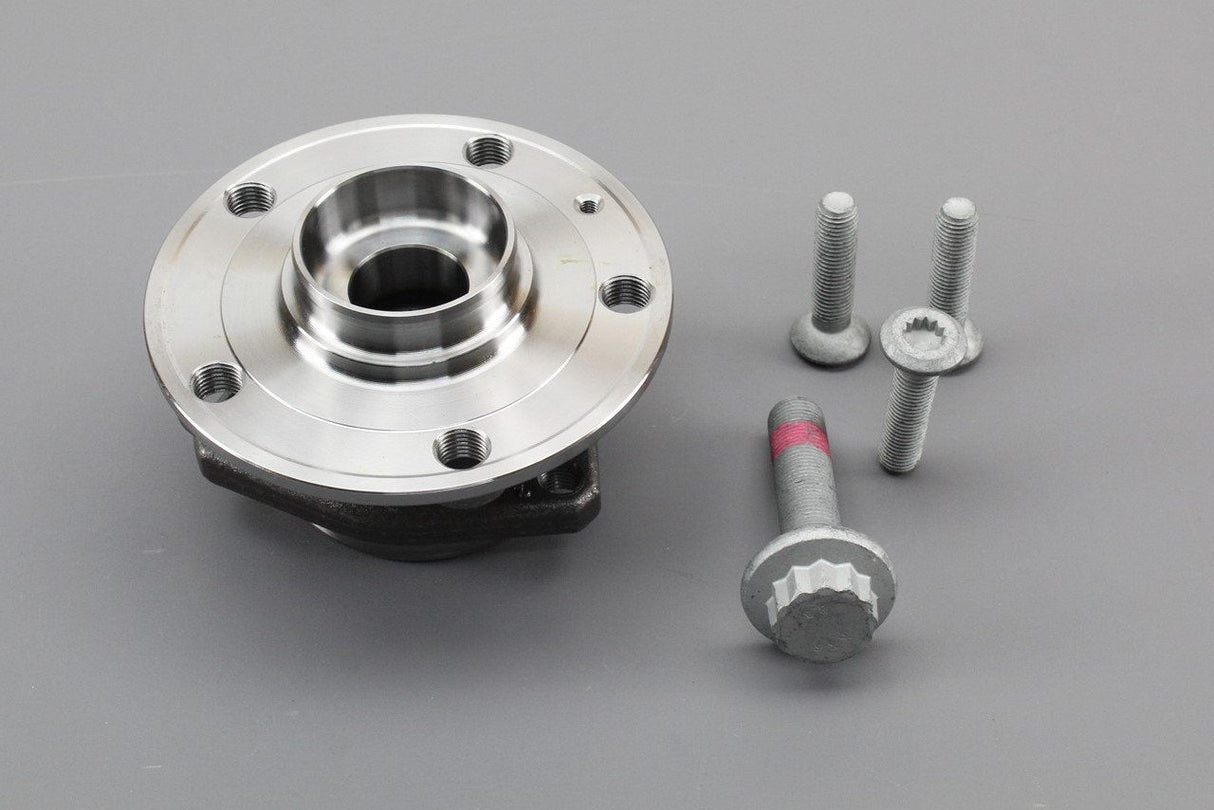 Audi A3 S3 RS3 Quattro VW Golf R 4motion rear wheel bearing 8V0598625B