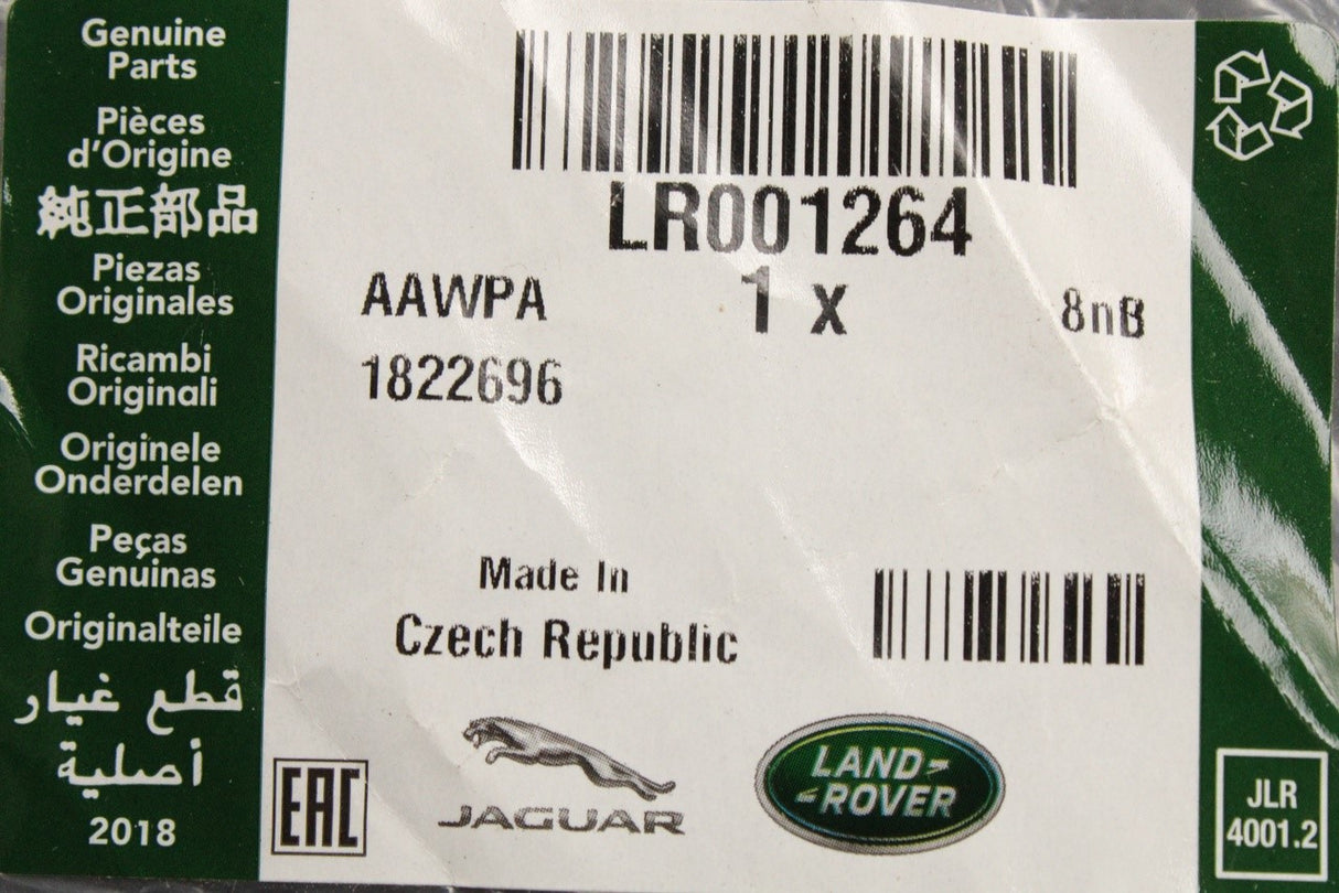 Land Rover Freelander 2 Evoque cylinder head to separator hose LR001264