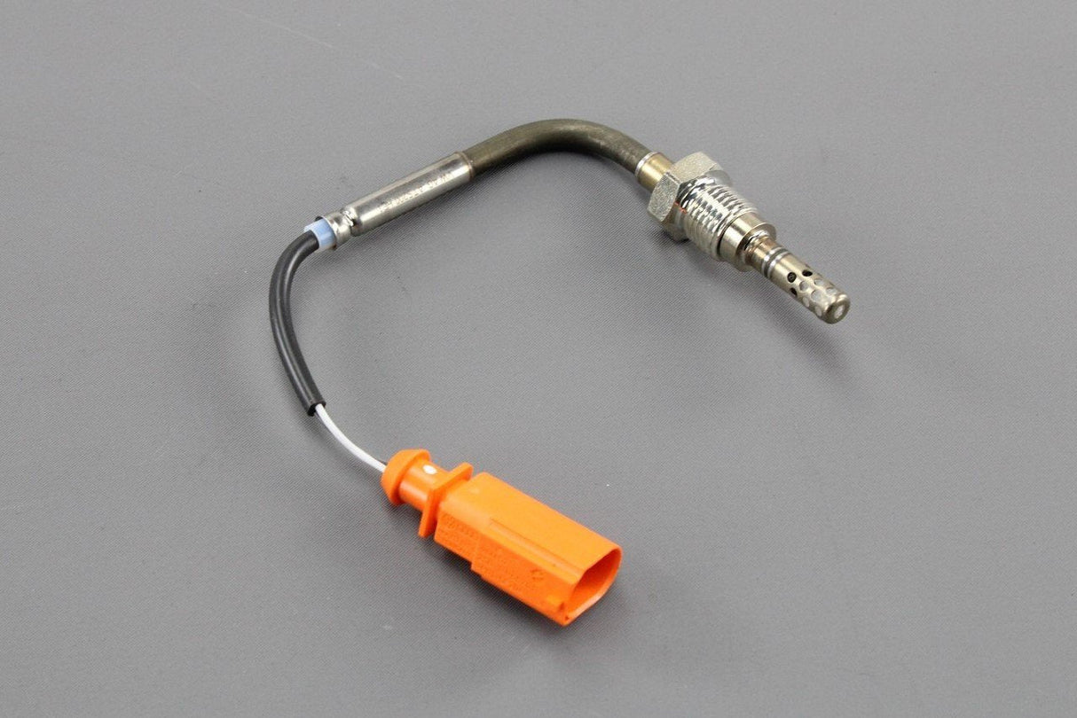 VW Audi 6 Cylinder 2.7 3.0 TDI Exhaust gas temperature sensor 059906088K