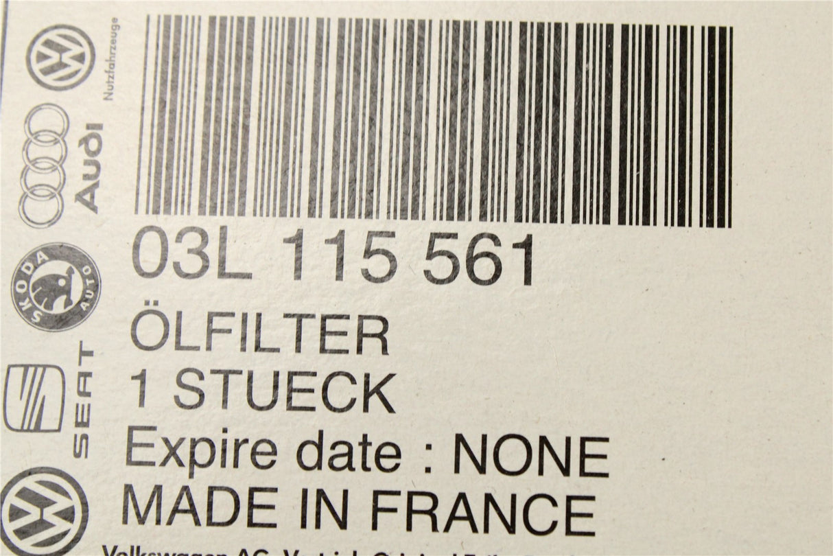 VW Transporter California T5.1 T6 oil filter (2.0 BiTDI CFCA) 03L115561