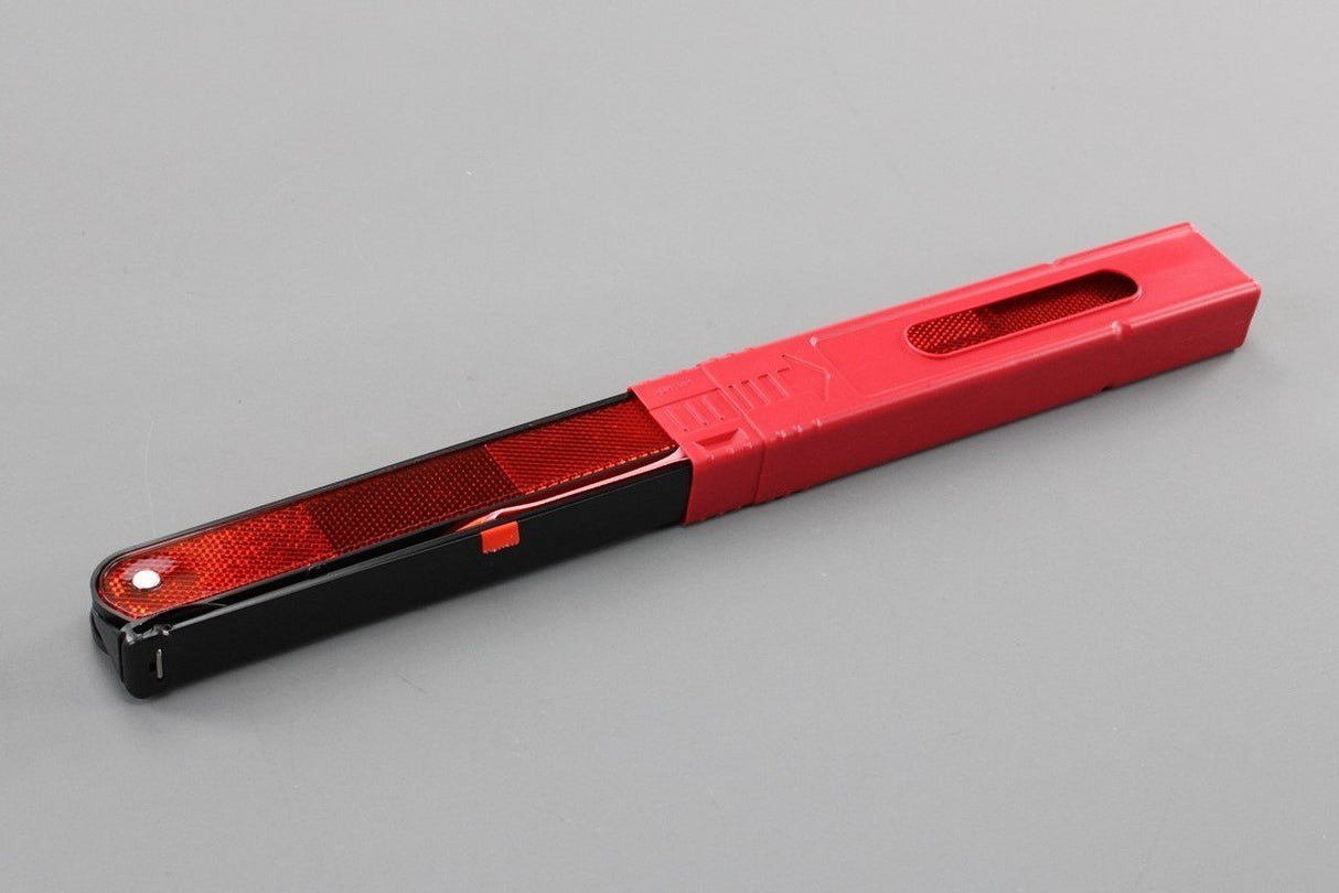 Audi A3 A4 A5 A6 A8 RS3 RS5 RS6 hazard warning triangle 8T0860251