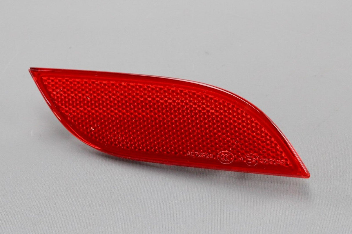 Audi A1 2011-2014 rear bumper reflector lens (right) 8X0945106