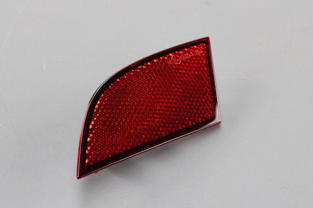 Audi A1 2019-on rear bumper reflector lens (right) 82A945106