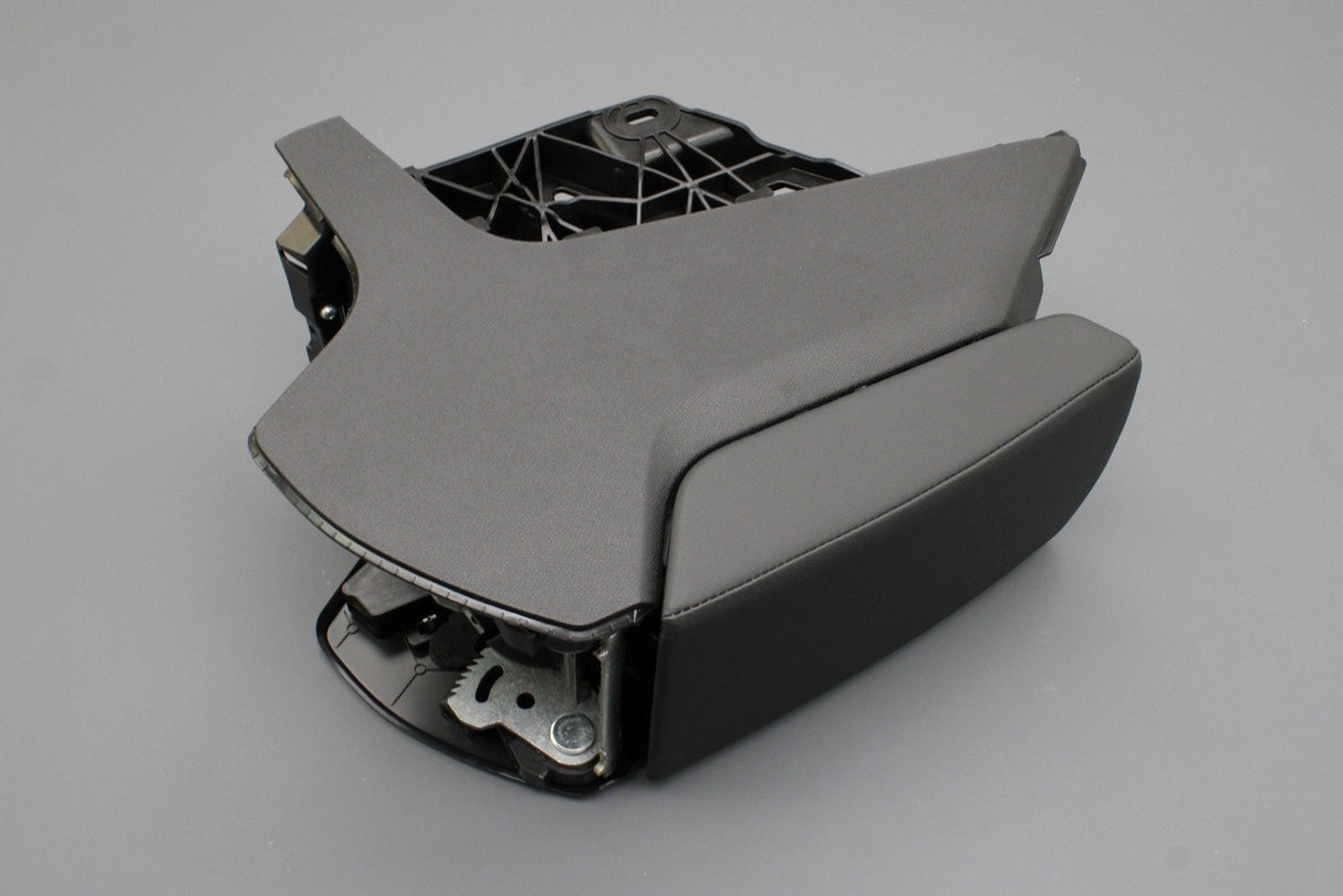 SEAT CUPRA Leon 2020-on centre console armrest 5FA864207C 38M