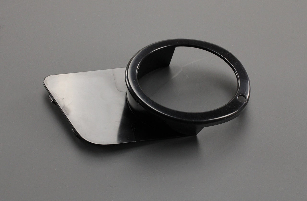 BMW E39 M-sport M5 1995-2004 fog light surround trim (right) 51112496284