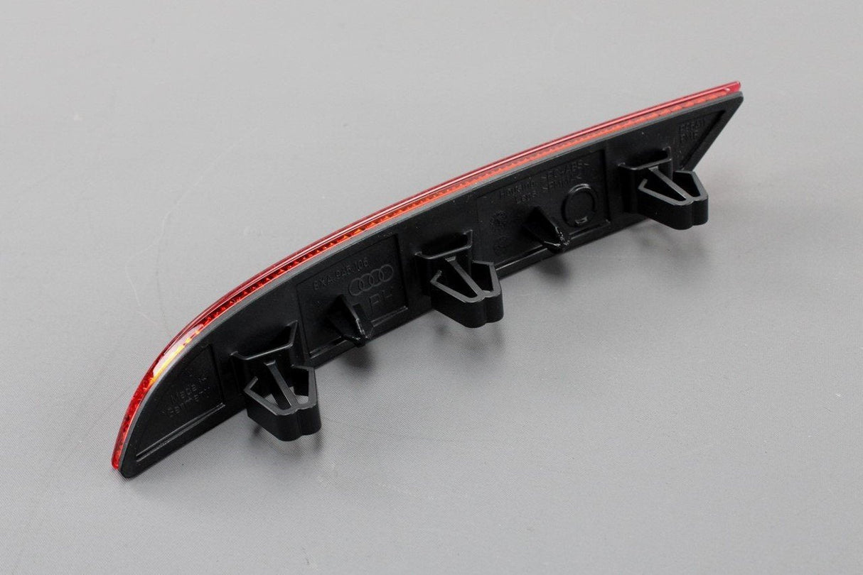 Audi A1 2015-2018 rear bumper reflector lens (right) 8XA945106