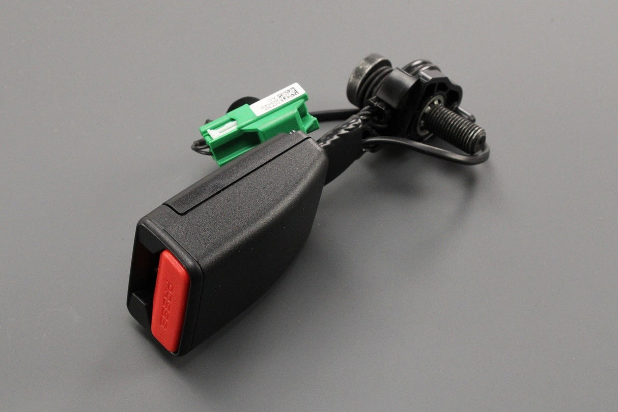 Land Rover Defender 2020-on seat belt buckle (centre rear) LR170364