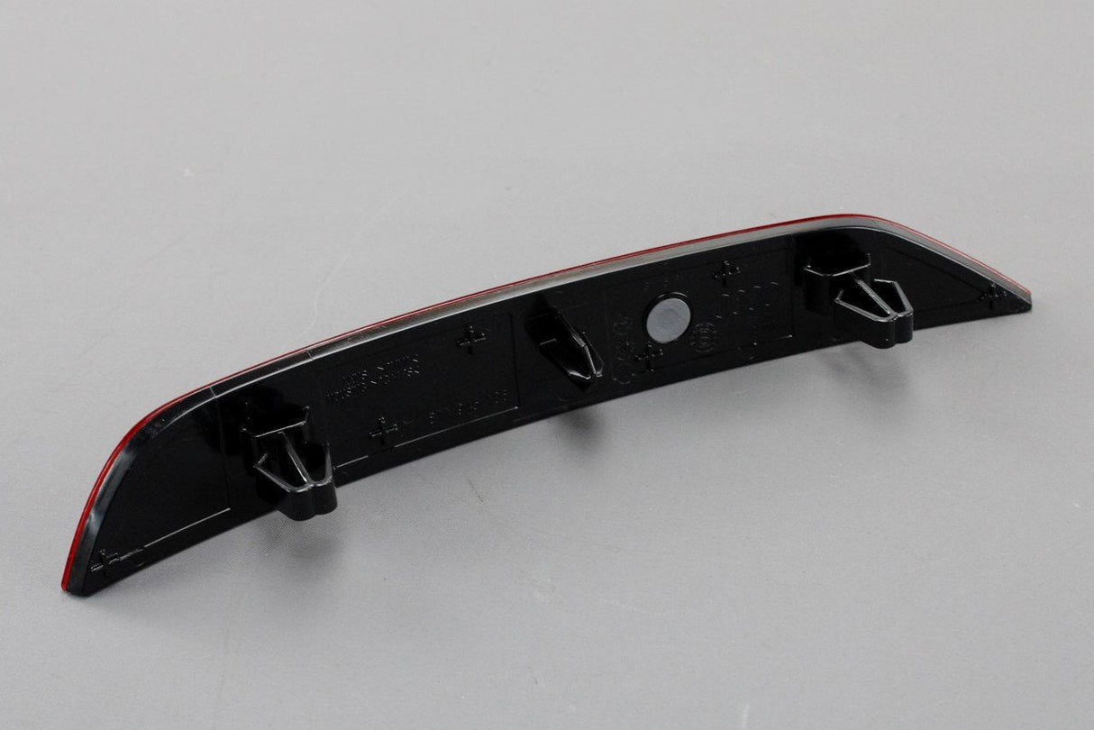 Audi Q2 2017-20 rear bumper reflector lens (right) 81A945106