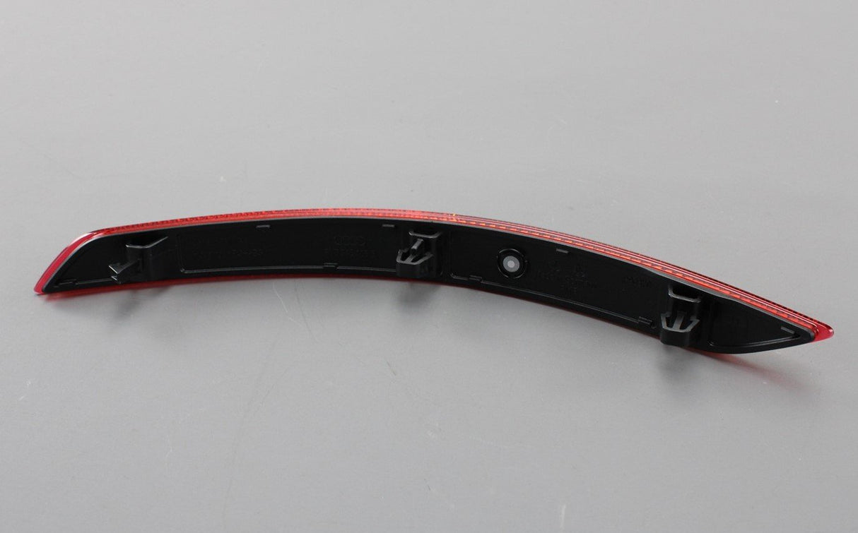 Audi A3 Saloon 13-16 rear bumper reflector lens (right) 8V5945106B