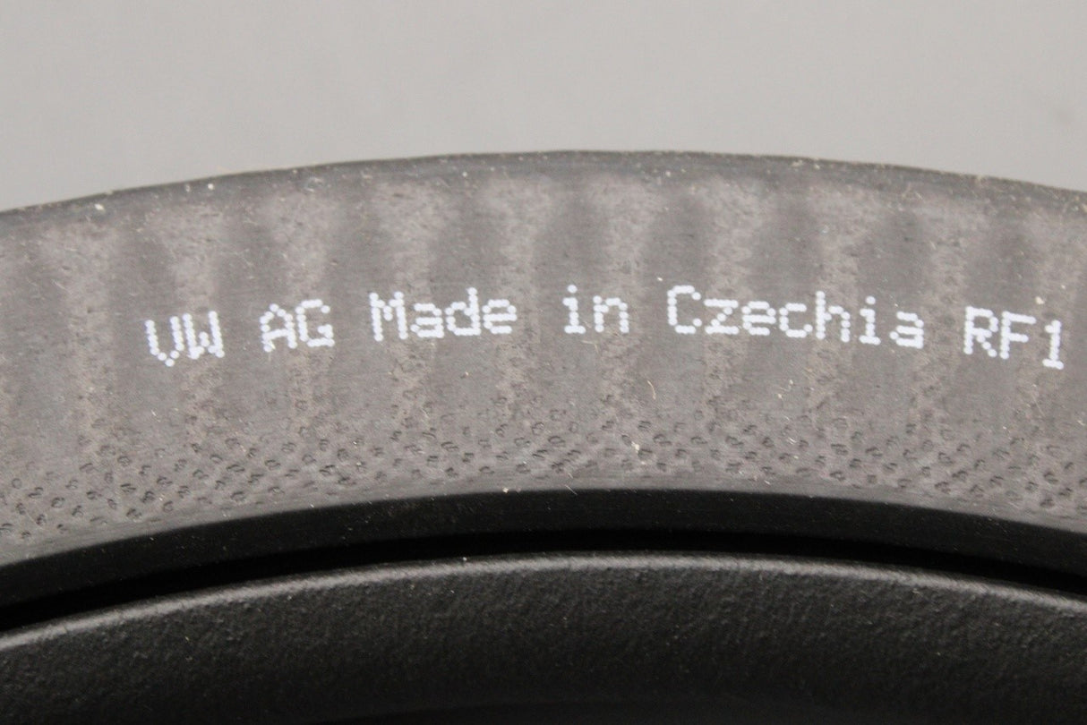 VW ID.4 ID.5 Skoda Enyaq rear inner door seal (left) 11A867913C 9B9