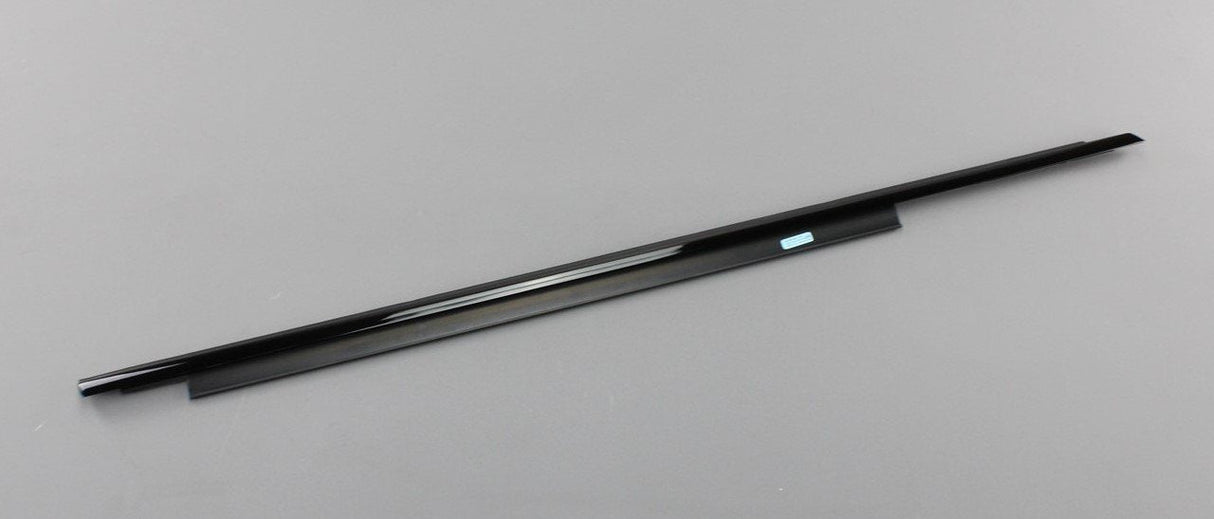 Audi Q5 SQ5 2013-17 outer door seal black (right, front) 8R0853284H T94