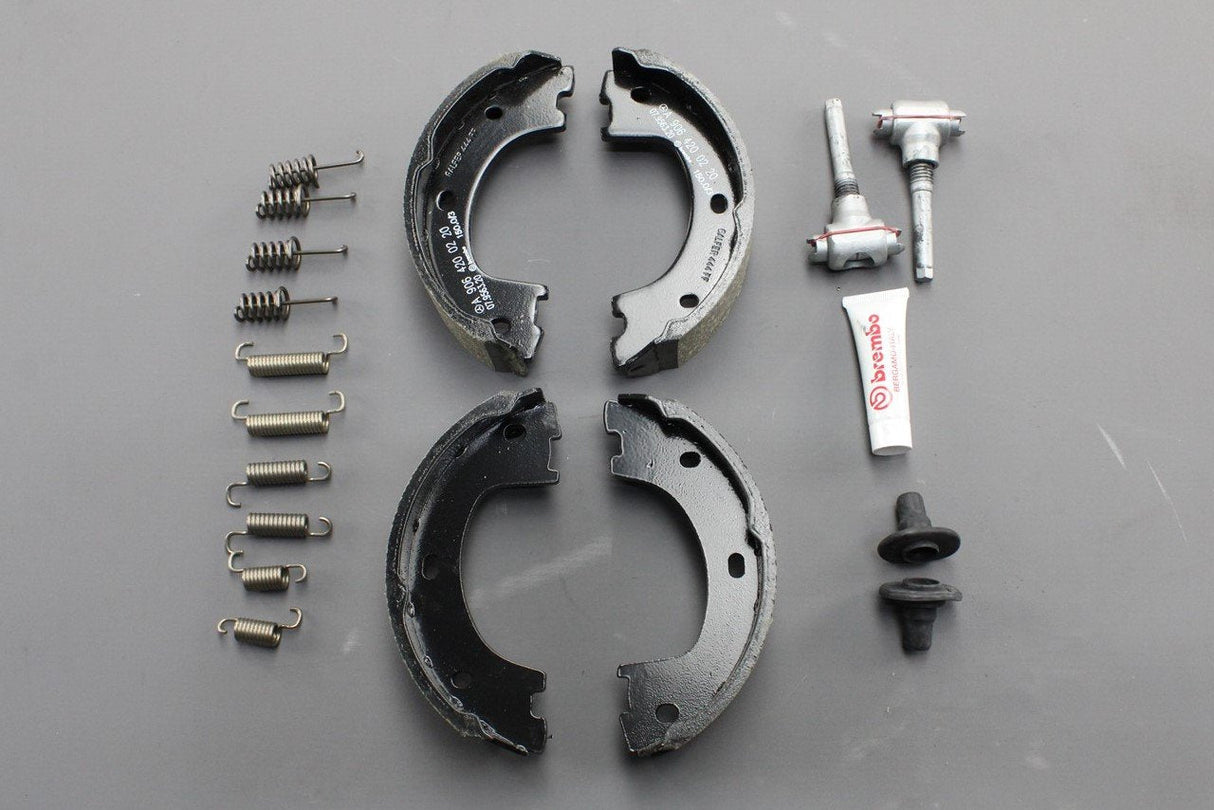 VW Crafter 2012-2016 rear drum brake shoe set 2E0698525D