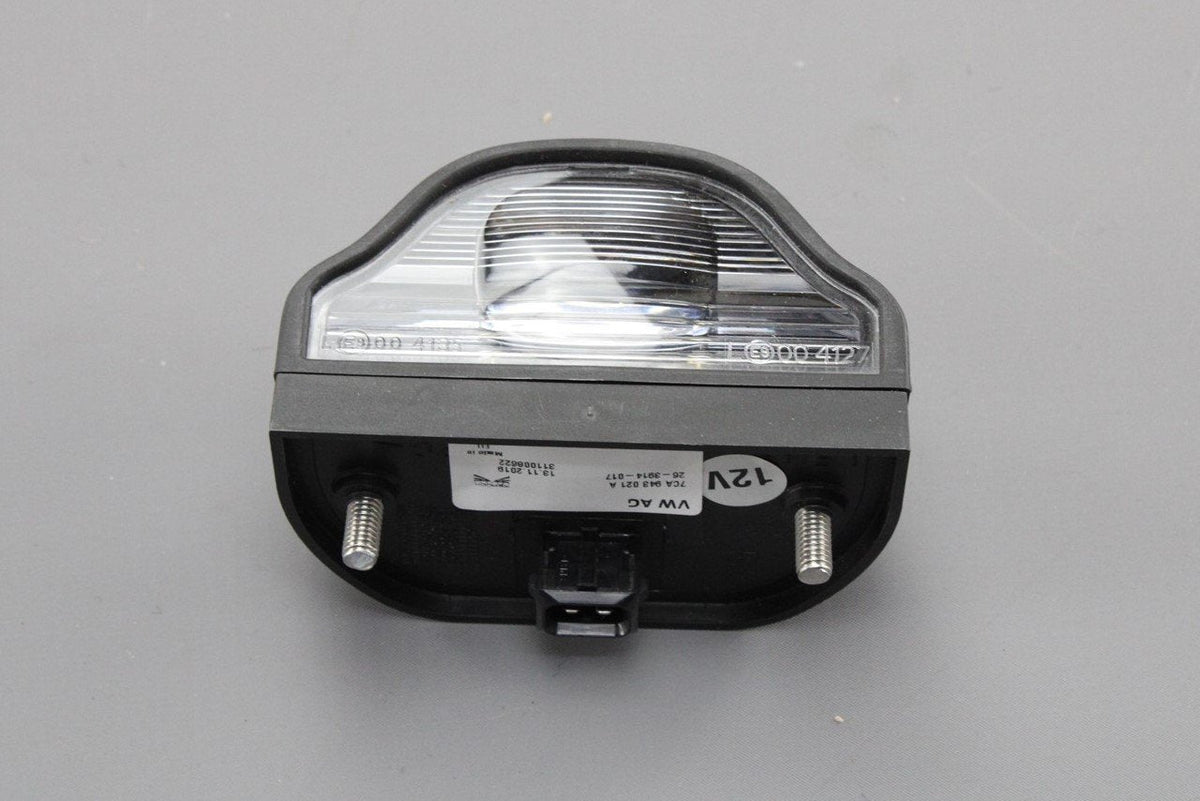 VW Crafter Pickup 2017-on rear licence number plate light 7CA943021A