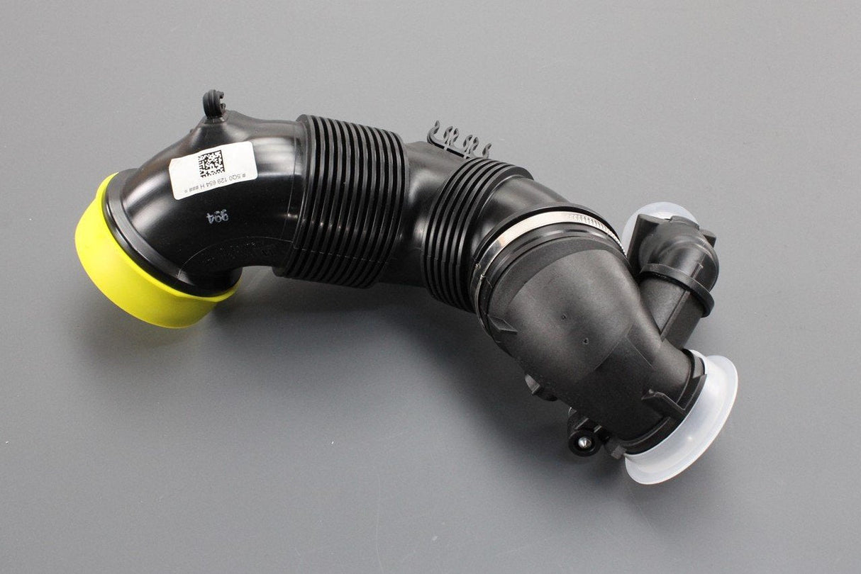 VW Golf Passat B8 Audi Skoda SEAT air intake hose (1.6 TDI) 5Q0129654H