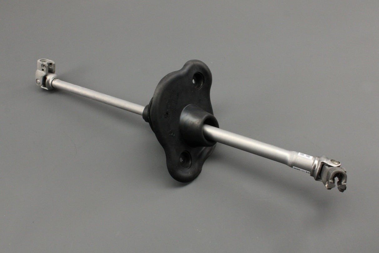 VW Touareg Audi Q8 intermediate steering column shaft (RHD) 4M2419753C