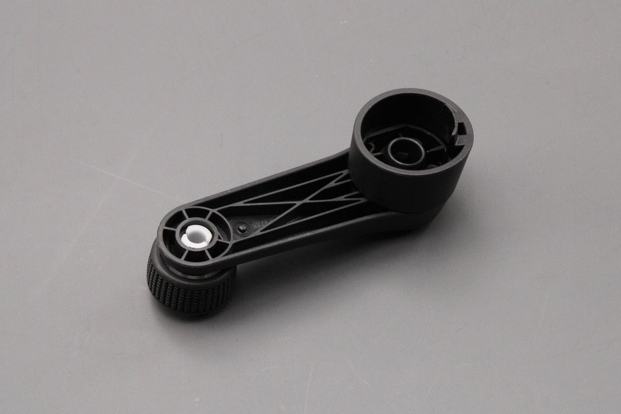 VW Golf MK7 13-16 MK7.5 17-20 window crank handle (rear) 5G0839581A 82V