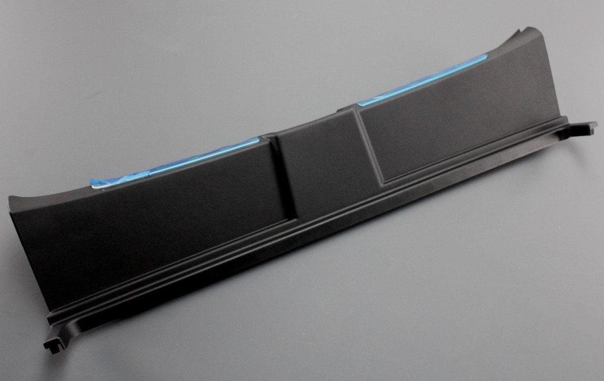 Audi e-Tron GT 2021-on boot latch surround trim panel 9J1867707J 1E0