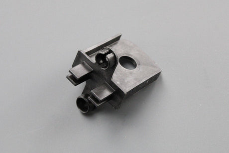 Skoda Yeti 2010-18 headlight securing mount bracket (lower) 5L0998225