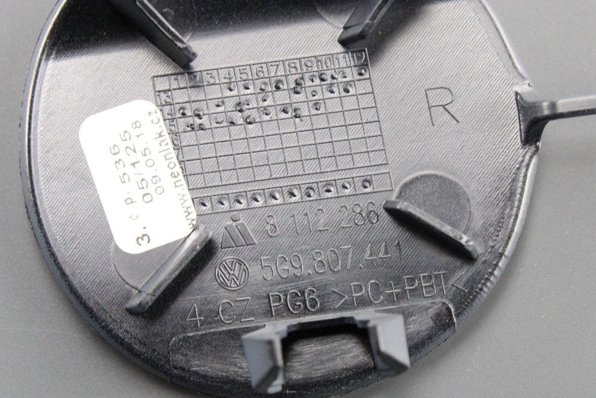 VW Golf MK7 Estate 2014-2017 towing eye cover (rear) 5G9807441 GRU