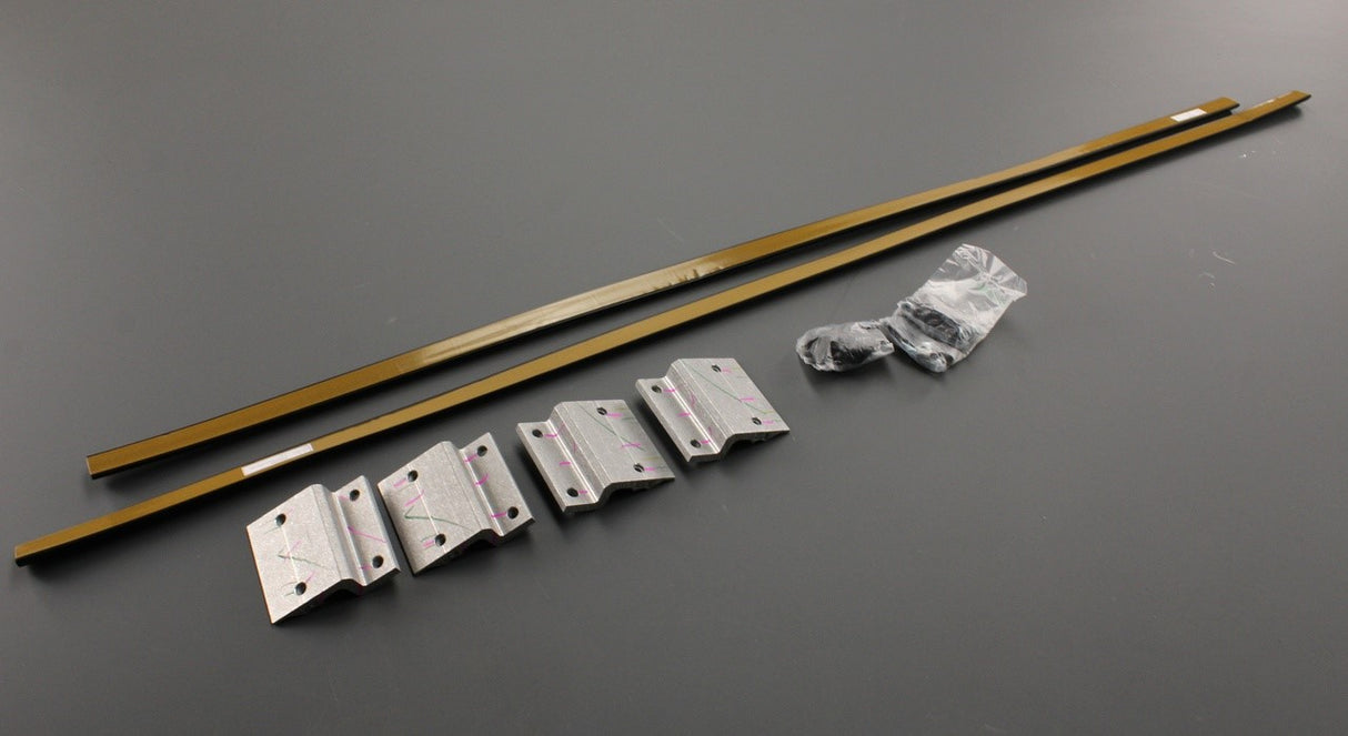 Toyota Hilux 2015-on plastic bed liner fitting kit PW3B1-0K333