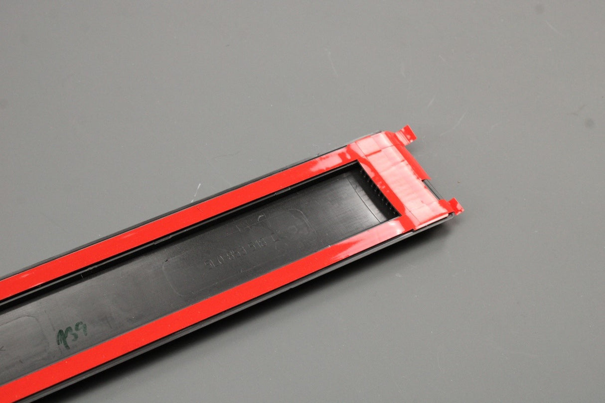 Skoda Yeti 5L 2014-2018 front door trim strip (right) 5L0853518C 9B9