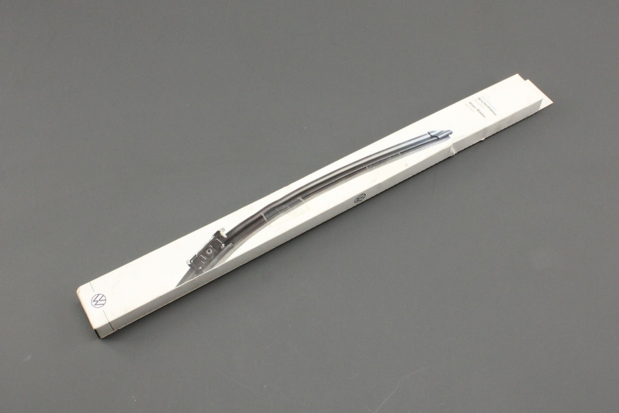 VW Arteon 2017-on LHD front windscreen wiper blades set 3G8998002B