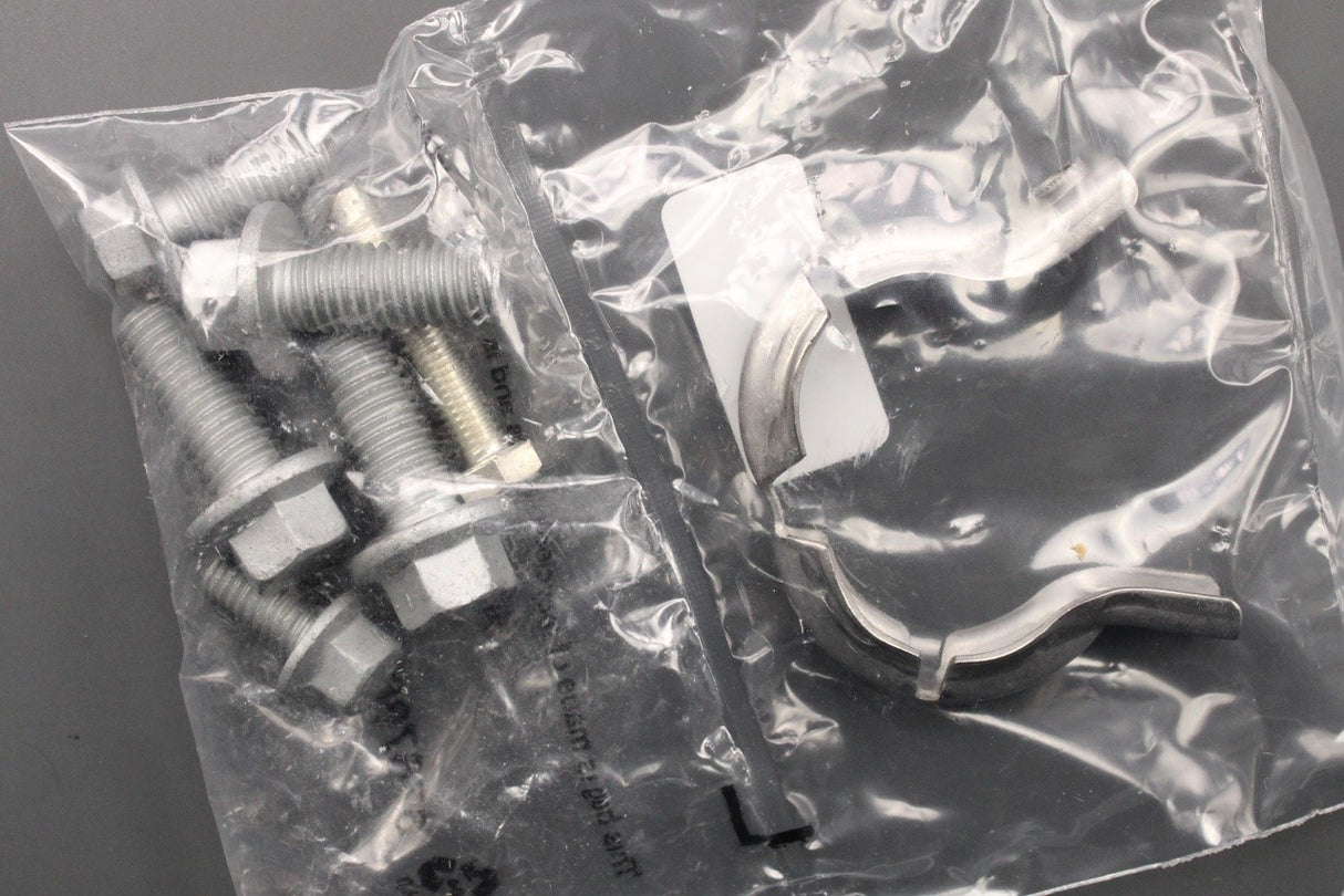 Volvo XC90 V90 S90 EGR valve pipe kit 32240139