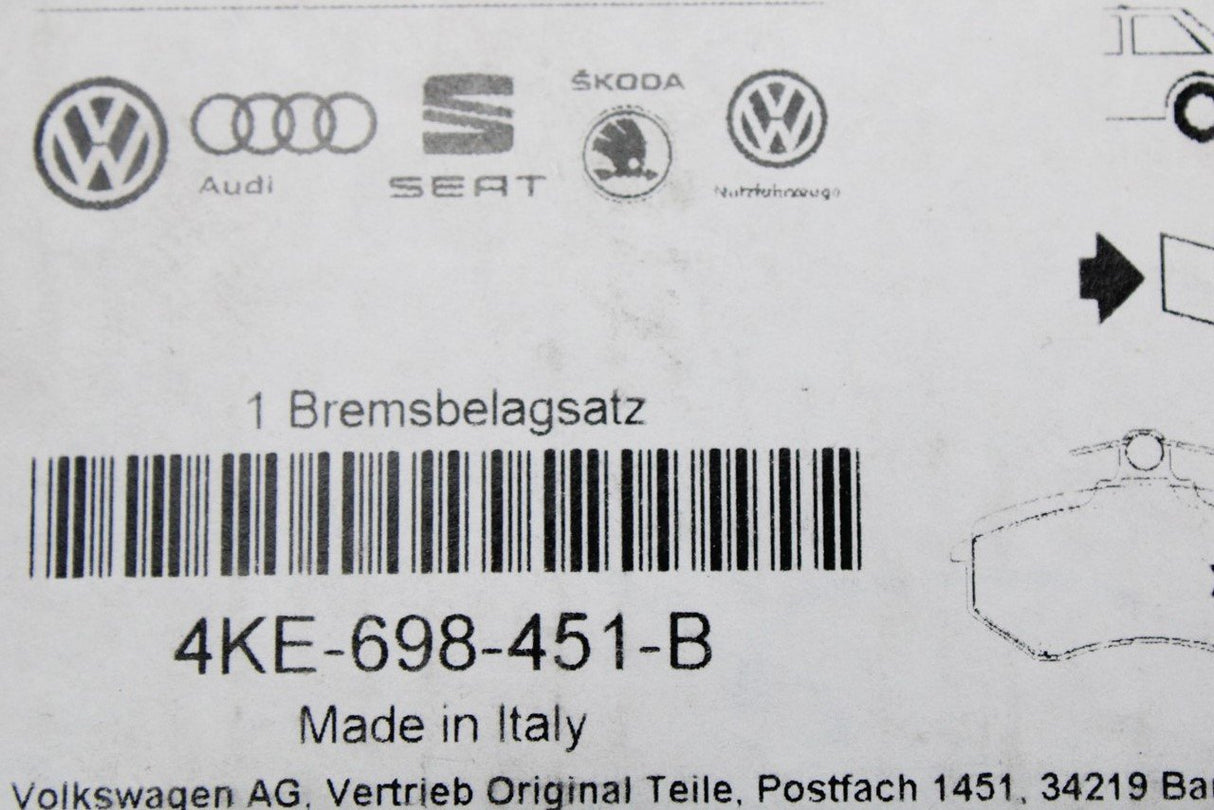 Audi e-Tron 2019-on Q8 e-Tron 2024-on brake pad set (rear) 4KE698451B